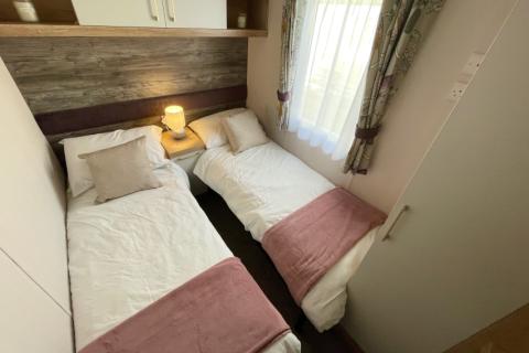 Paddocks 2 twin bedroom