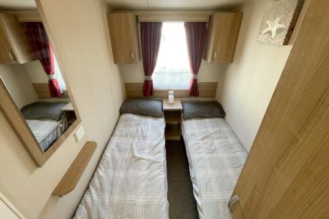 Pitch 32 twin bedroom