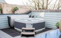 the hot tub holiday apartment in westward Ho!