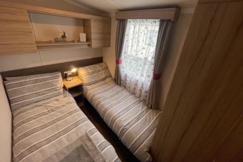 Paddocks 17 twin bedroom 2018 Swift Loire