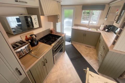 pitch 38 kitchen