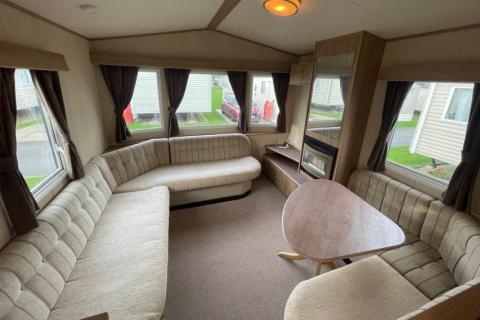 Pitch 28 lounge view