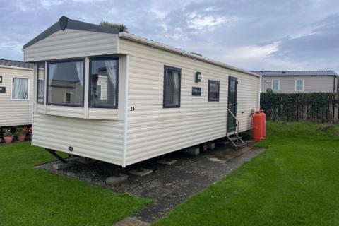 Exterior photo of pitch 28