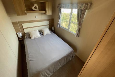 Pitch 28 Main Bedroom